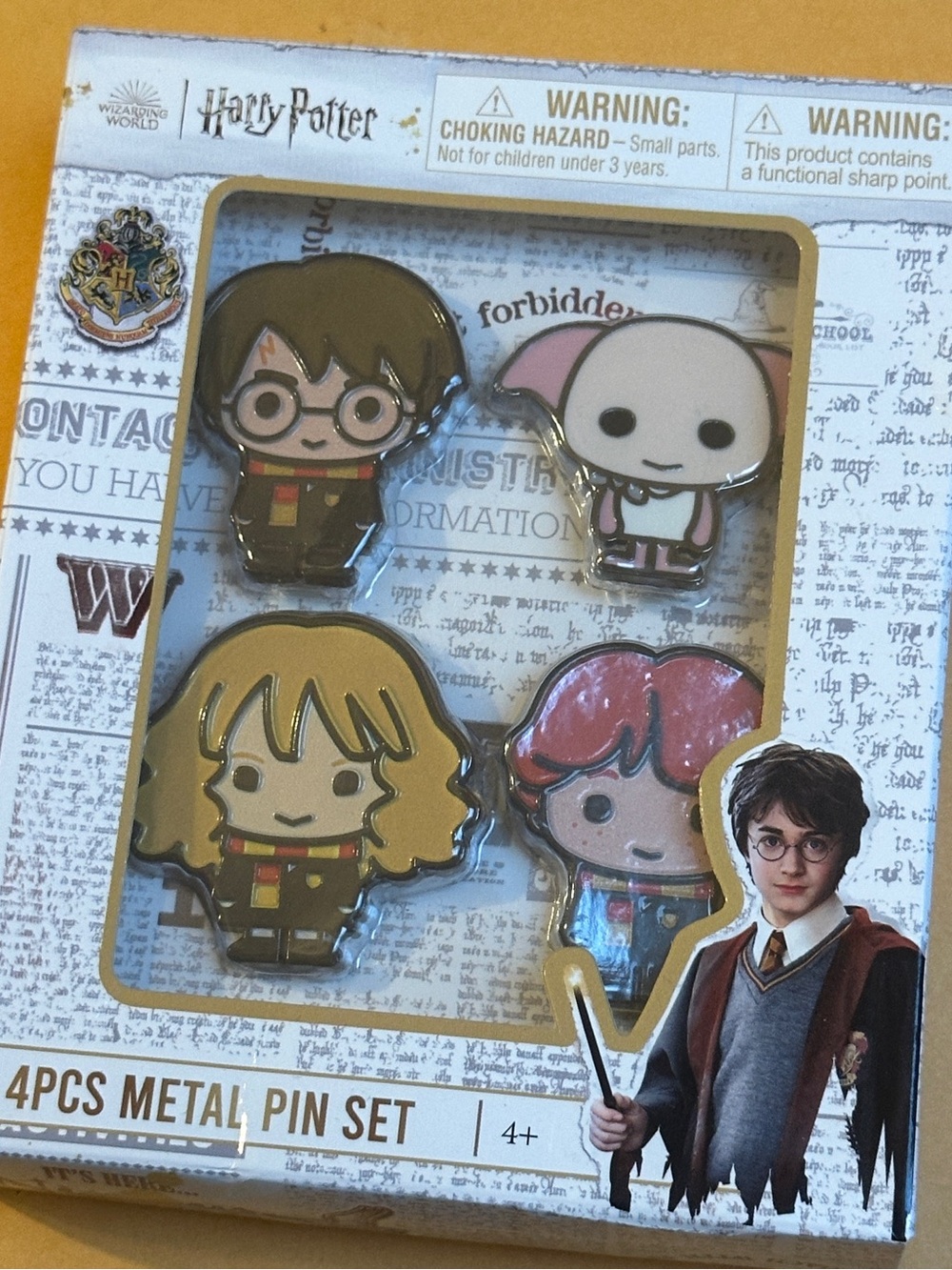 NEW Harry Potter 4-Piece Metal Pin Set - Dobby Ron Hermione